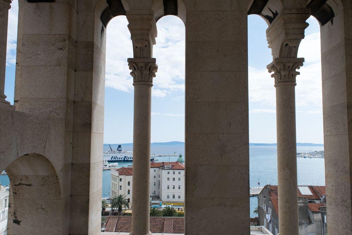 성 도미니우스 대성당 종탑 정상